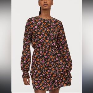 H&M DIVIDED Pink & Orange Floral Black Dress women’s size XS